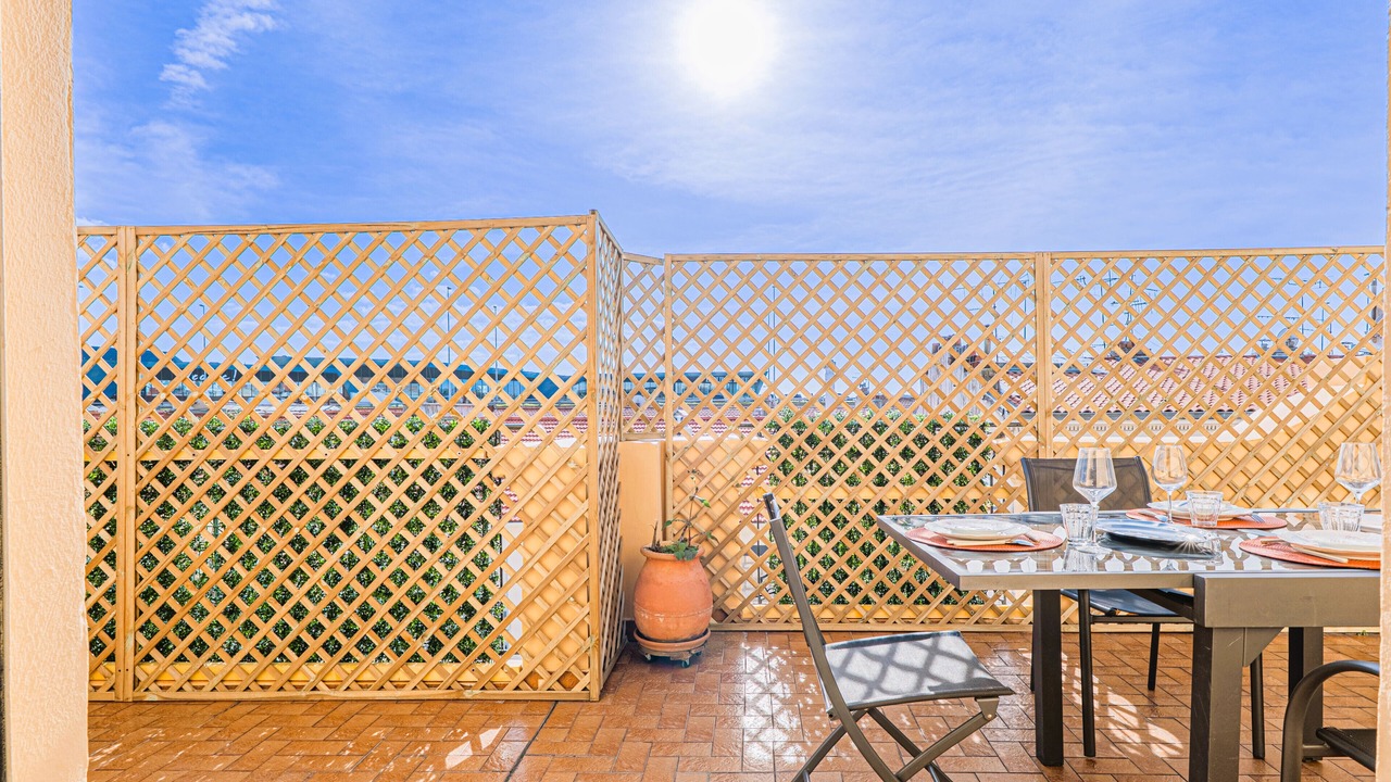 Photo of Outdoor in Vernier