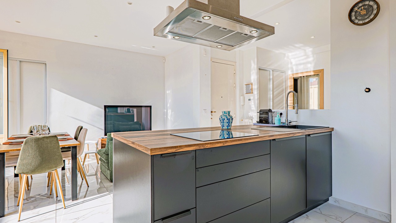 Photo of Kitchen in Vernier