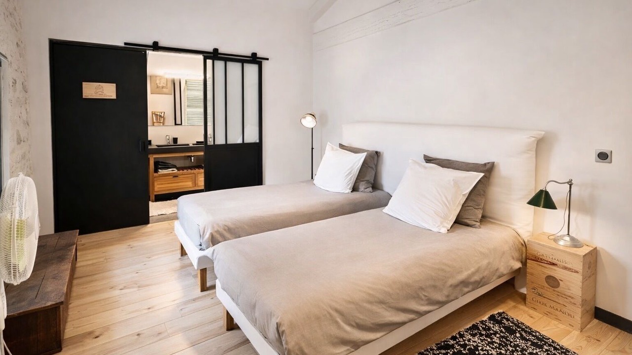 Photo of Bedroom in Saint-Christoly-Medoc