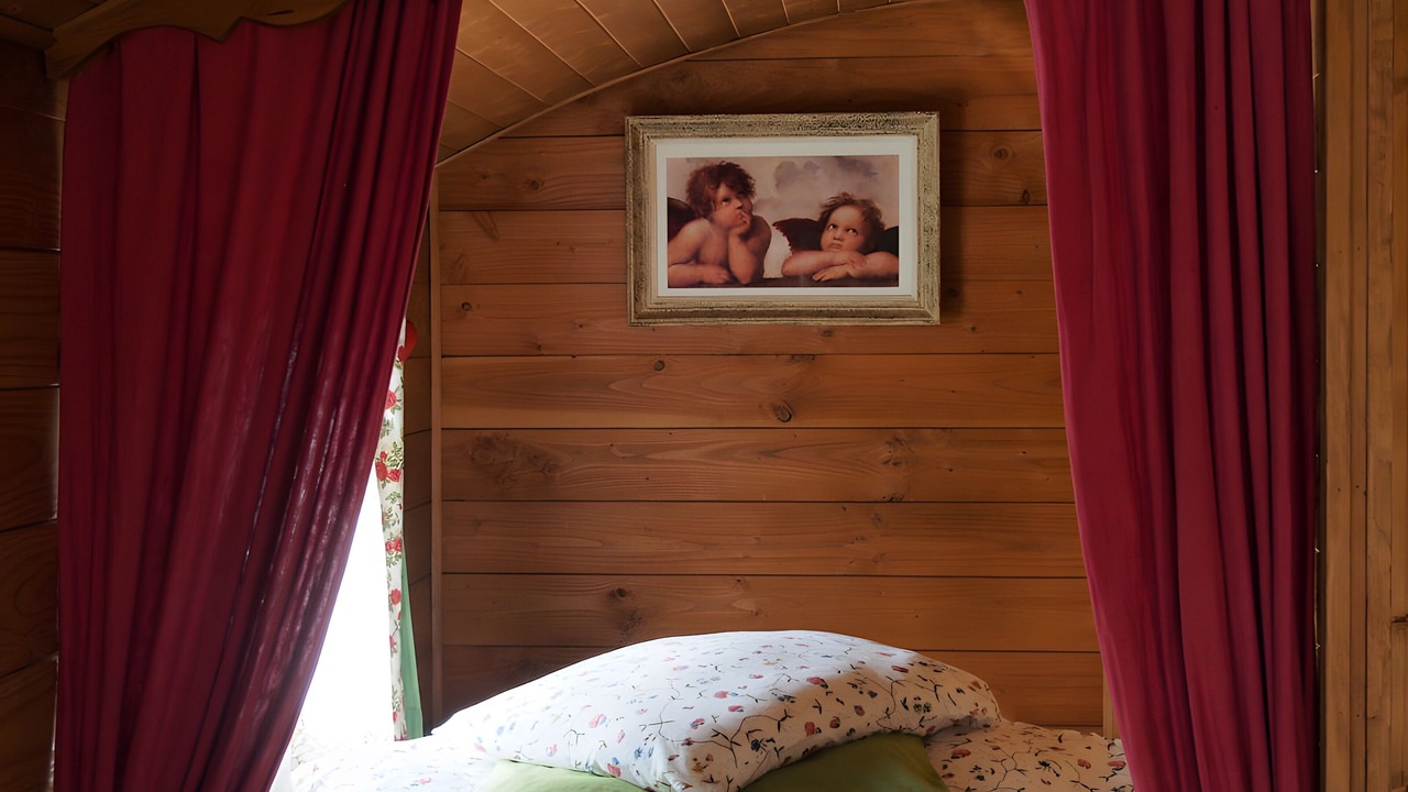 Photo of Bedroom in Compeyre