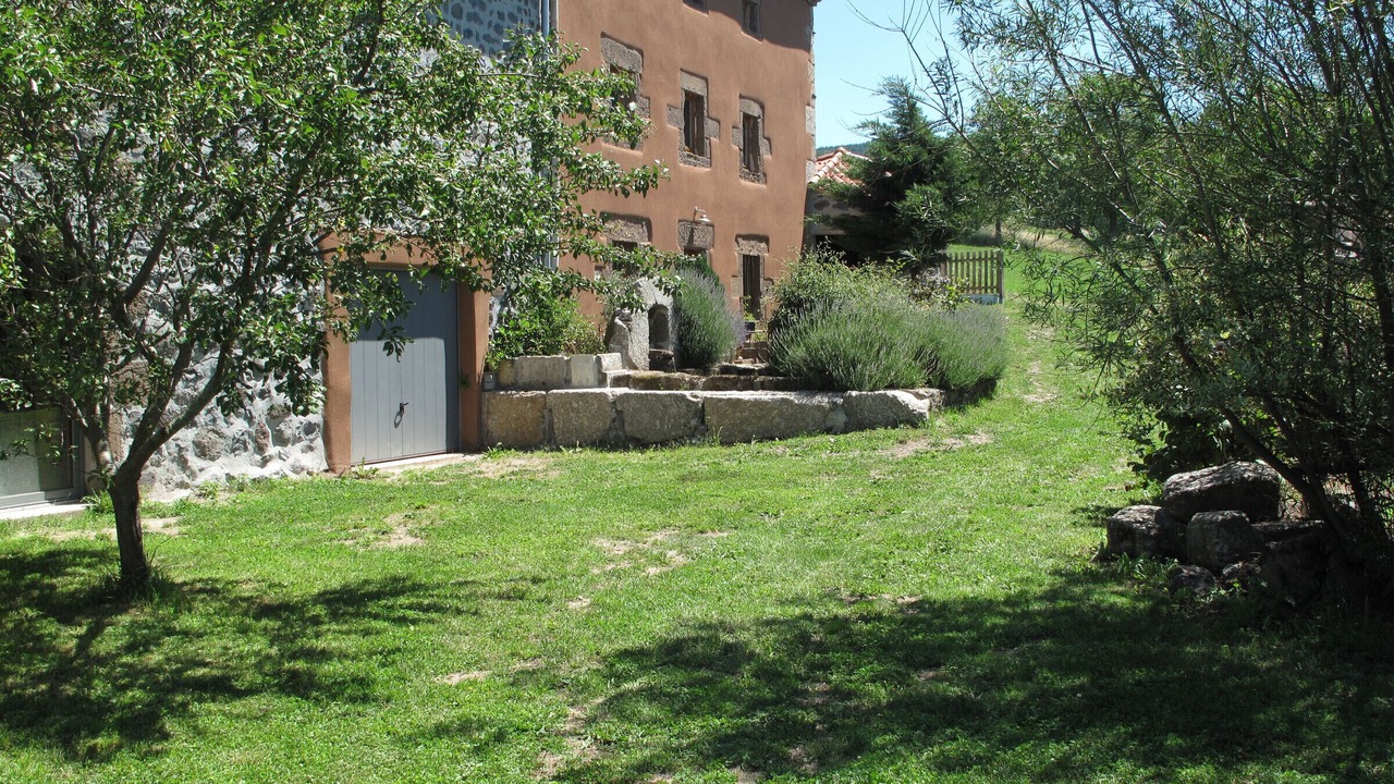 Photo of Outdoor in Saint-Berain