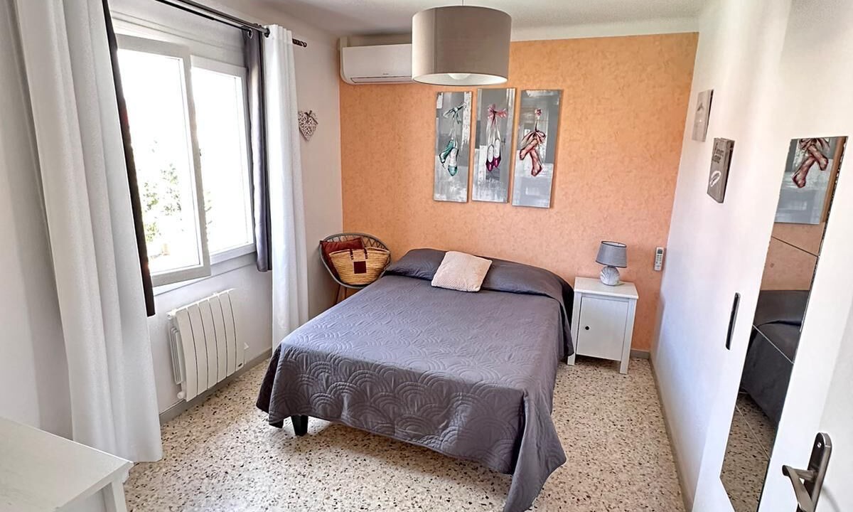 Photo of Bedroom in Six-Fours-les-Plages
