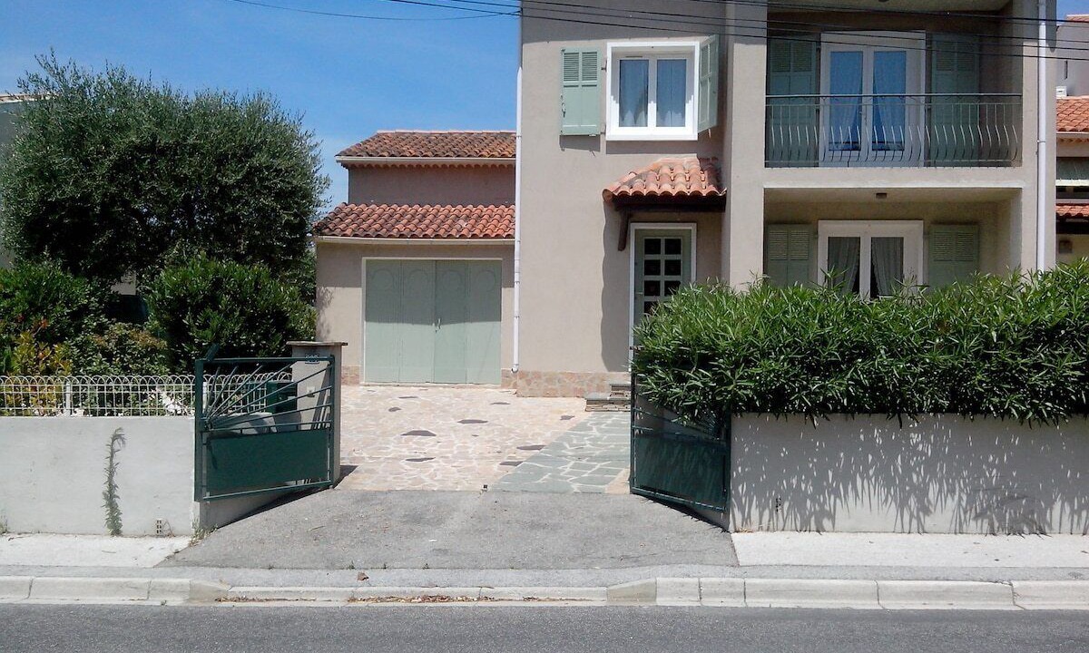 Photo of Outdoor in Six-Fours-les-Plages