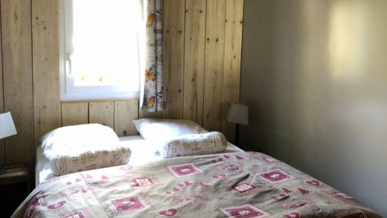 Photo of Bedroom in Roquefeuil