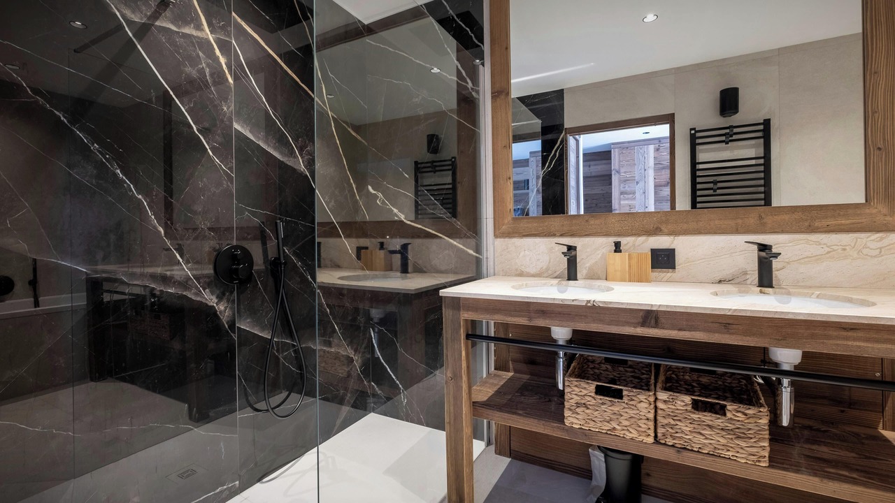 Photo of Bathroom in Le Bettaix
