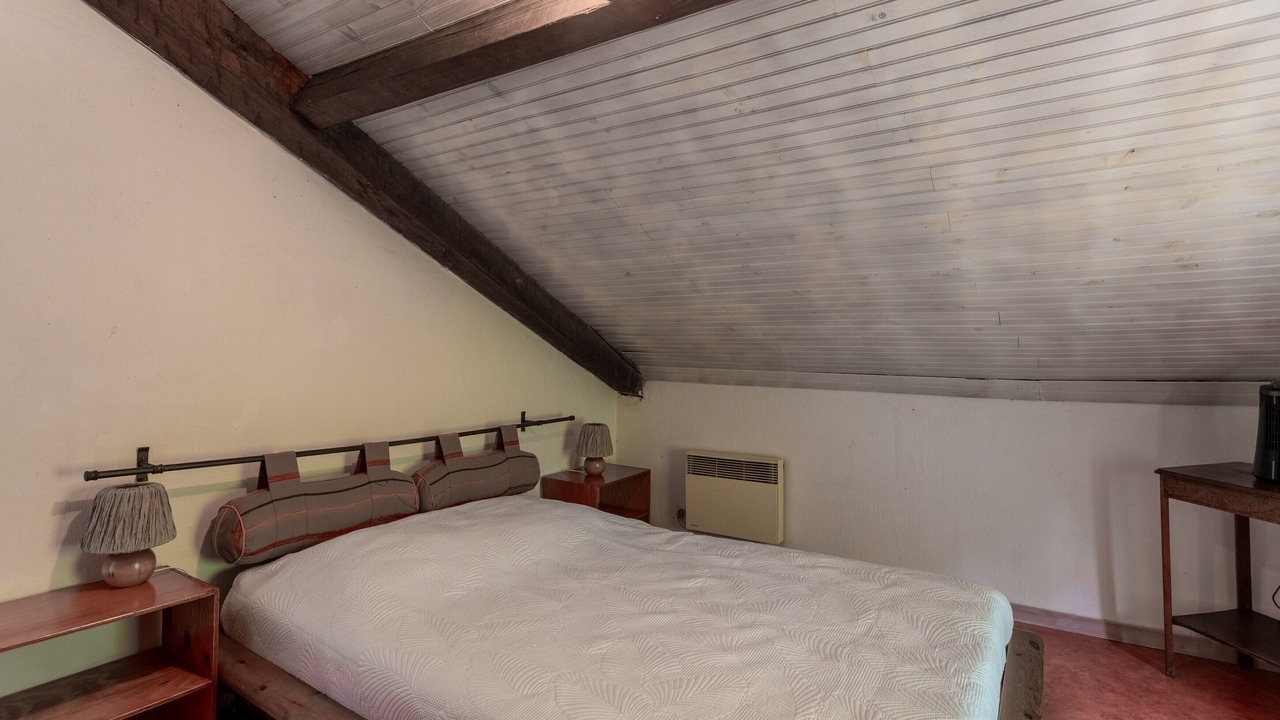 Photo of Bedroom in Sames