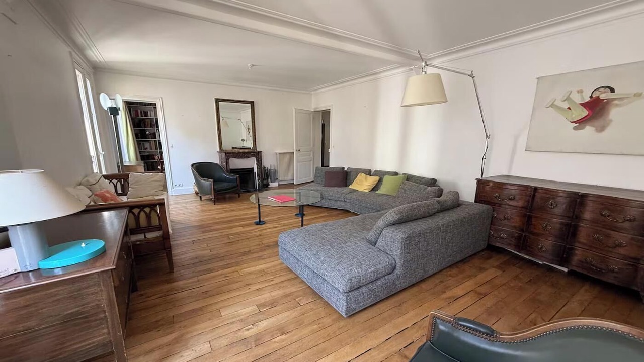 Photo of Livingroom in Quartier de l'Ecole-Militaire