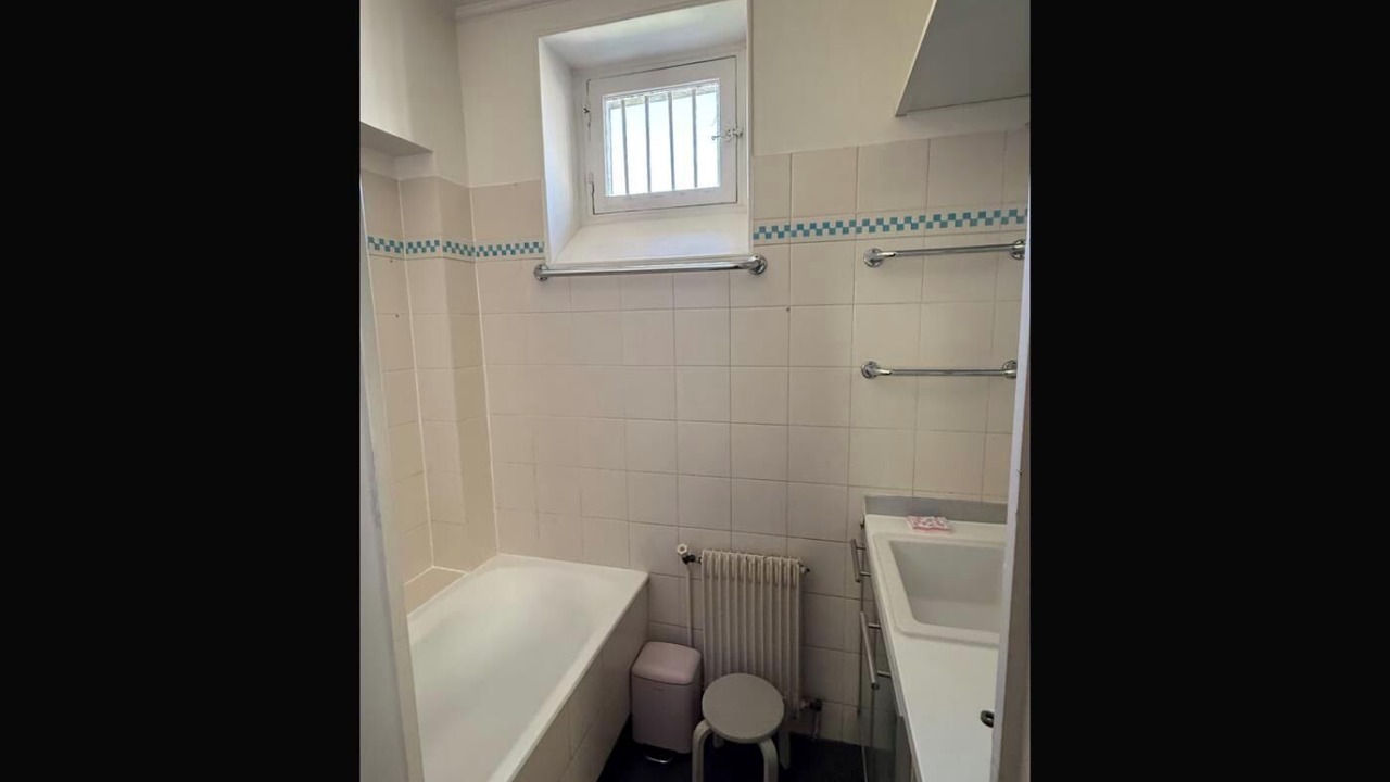 Photo of Bathroom in Quartier de l'Ecole-Militaire