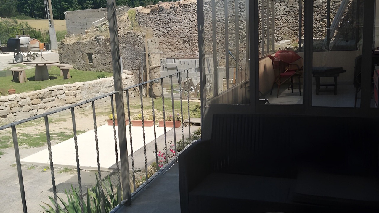 Photo of Patio Balcony in Vernoux-en-Vivarais