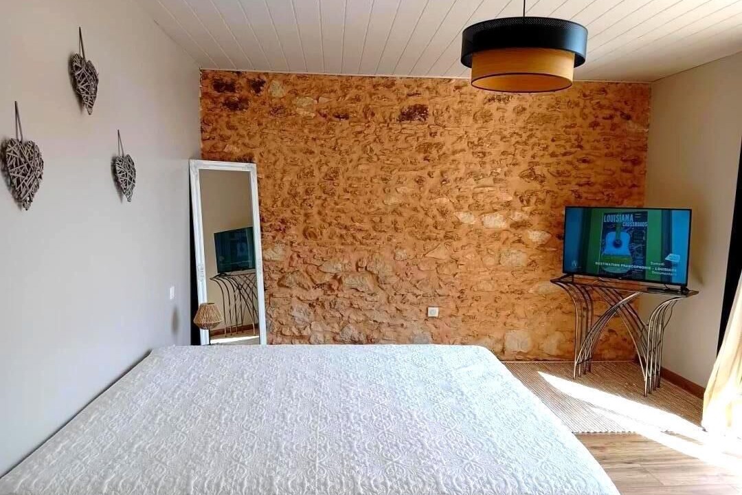Photo of Bedroom in Pouillon