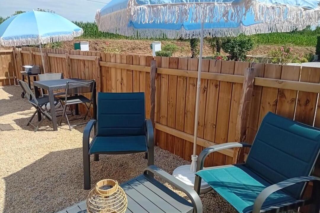Photo of Outdoor in Pouillon