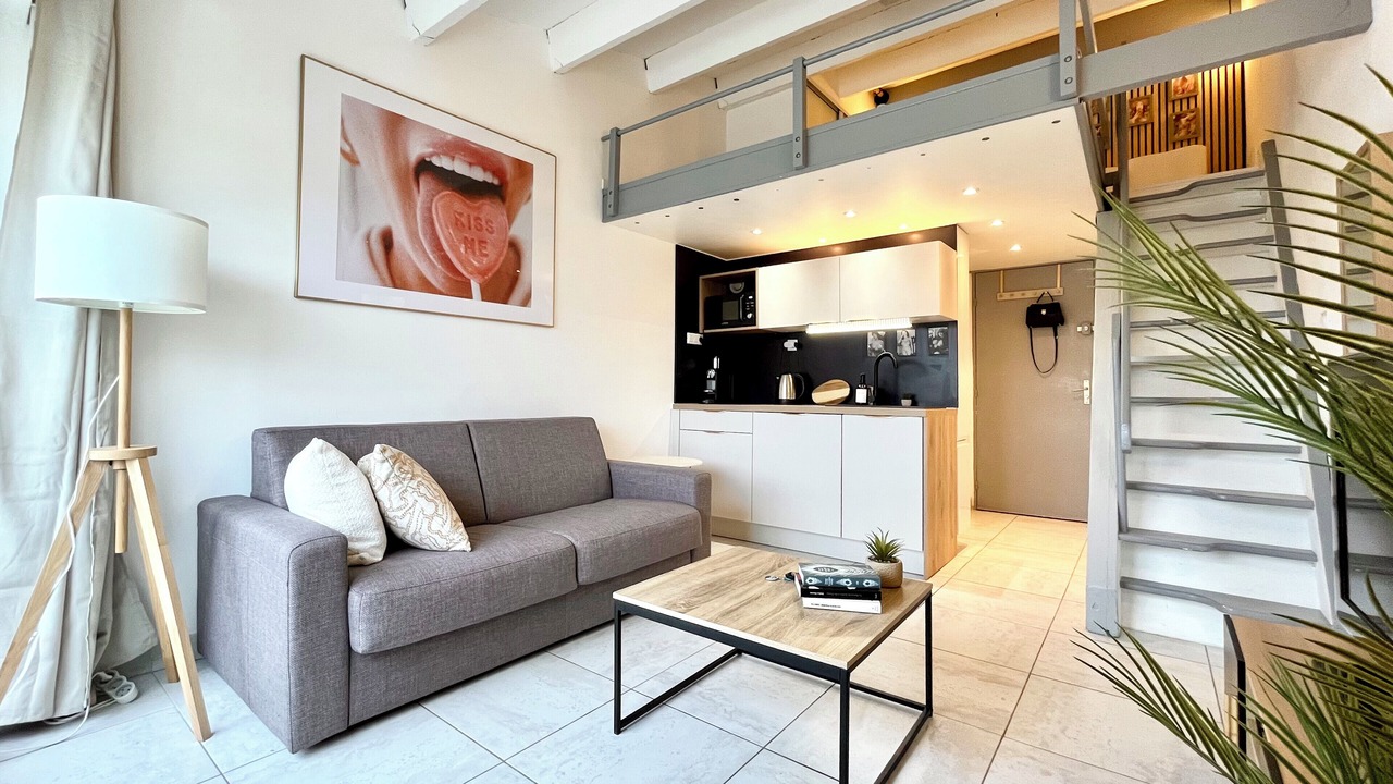 Photo of Livingroom in Naturist Village