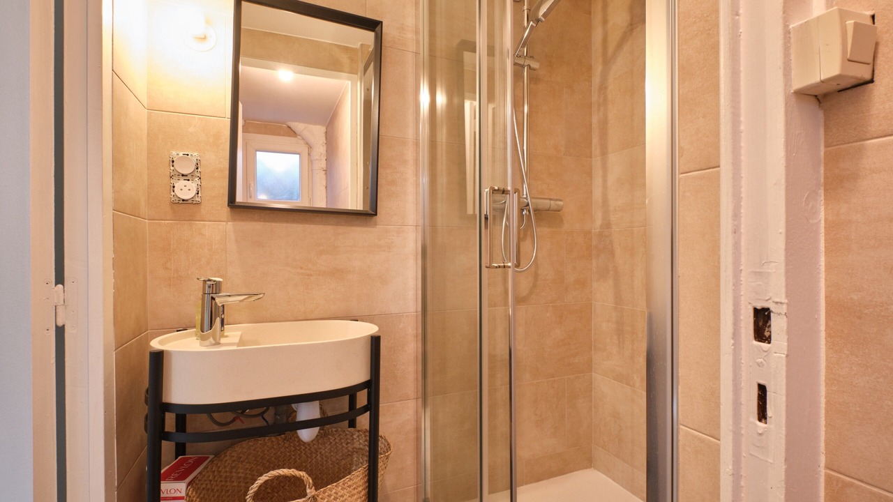 Photo of Bathroom in Eybens
