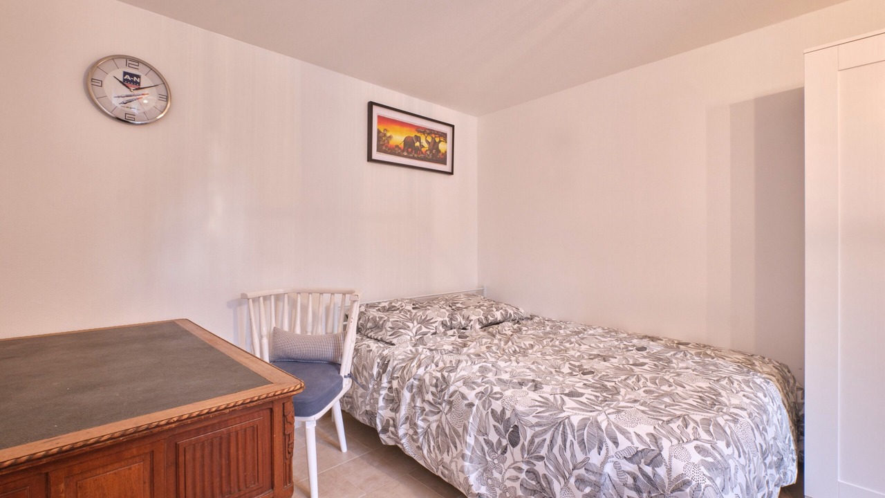 Photo of Bedroom in Eybens