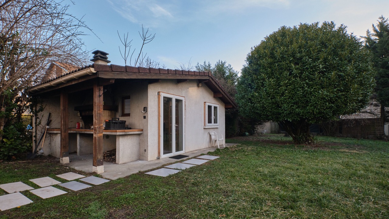 Photo of Outdoor in Eybens