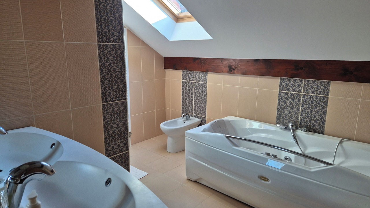 Photo of Bathroom in Trevignin