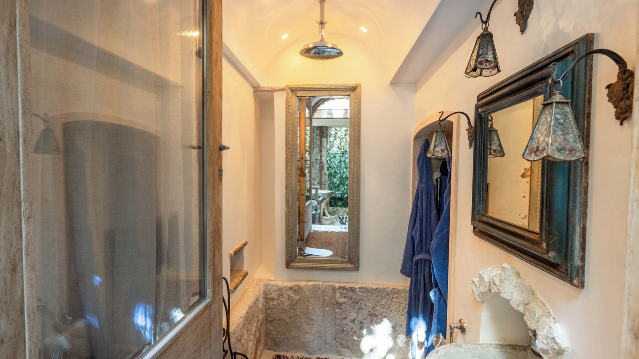 Photo of Bathroom in Lumiere