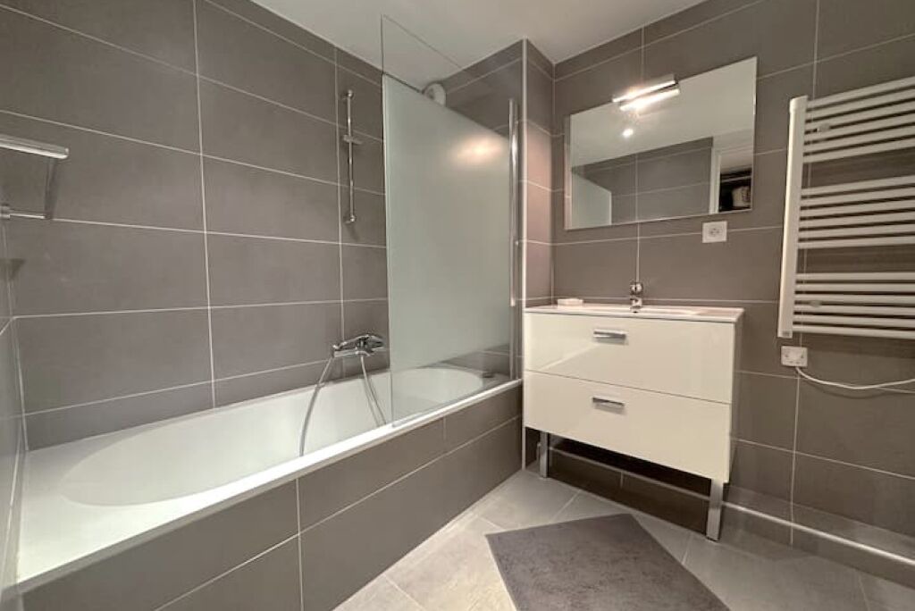Photo of Bathroom in Saint-Etienne-de-Tinee