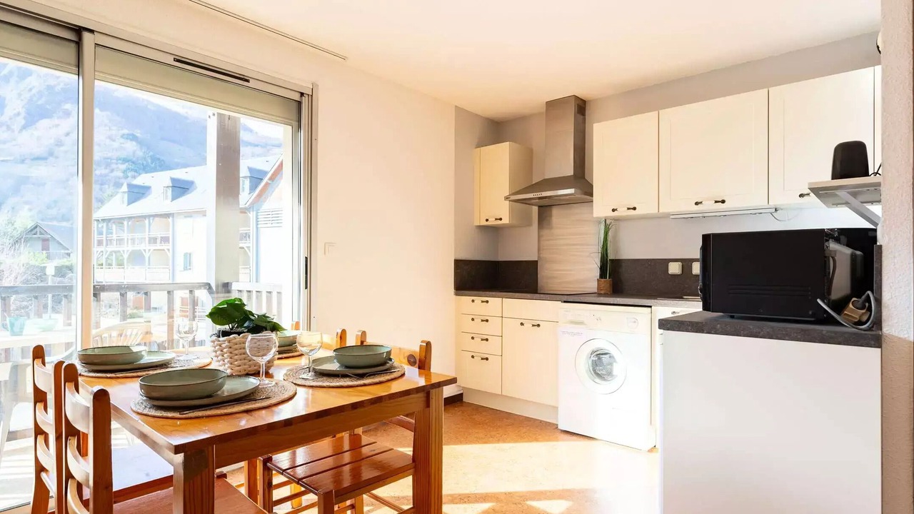 Photo of Kitchen in Saint-Lary-Soulan