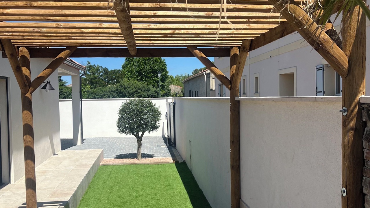 Photo of Outdoor in Charleval