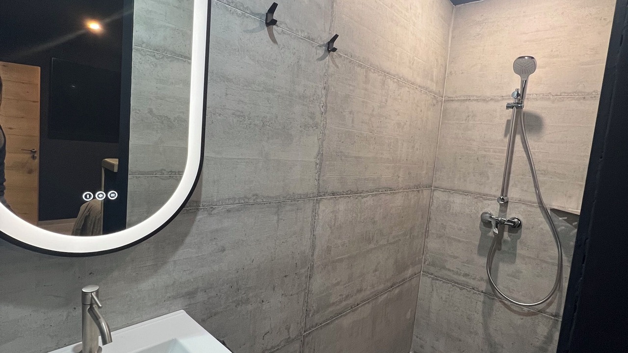 Photo of Bathroom in Charleval