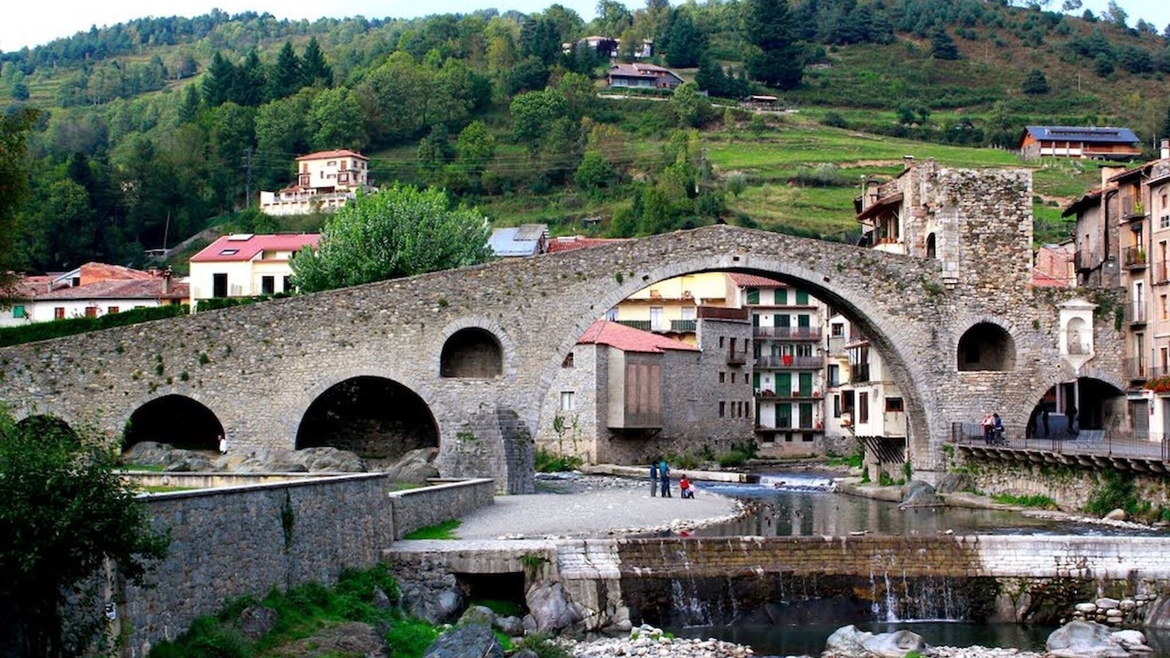 Photo of Others in Mollo