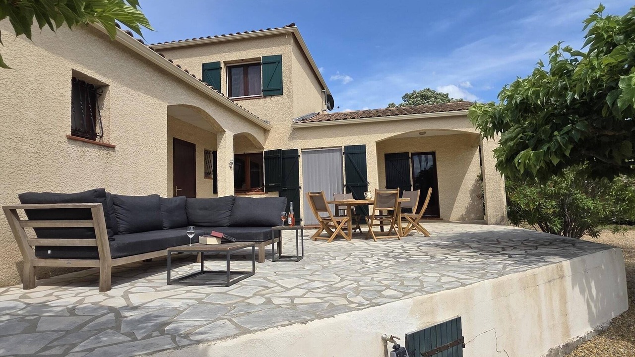 Photo of Patio Balcony in Aigne