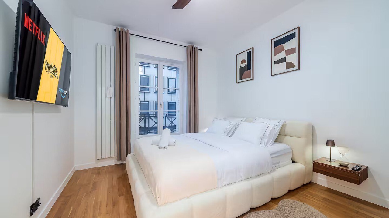 Photo of Bedroom in 7th Arrondissement