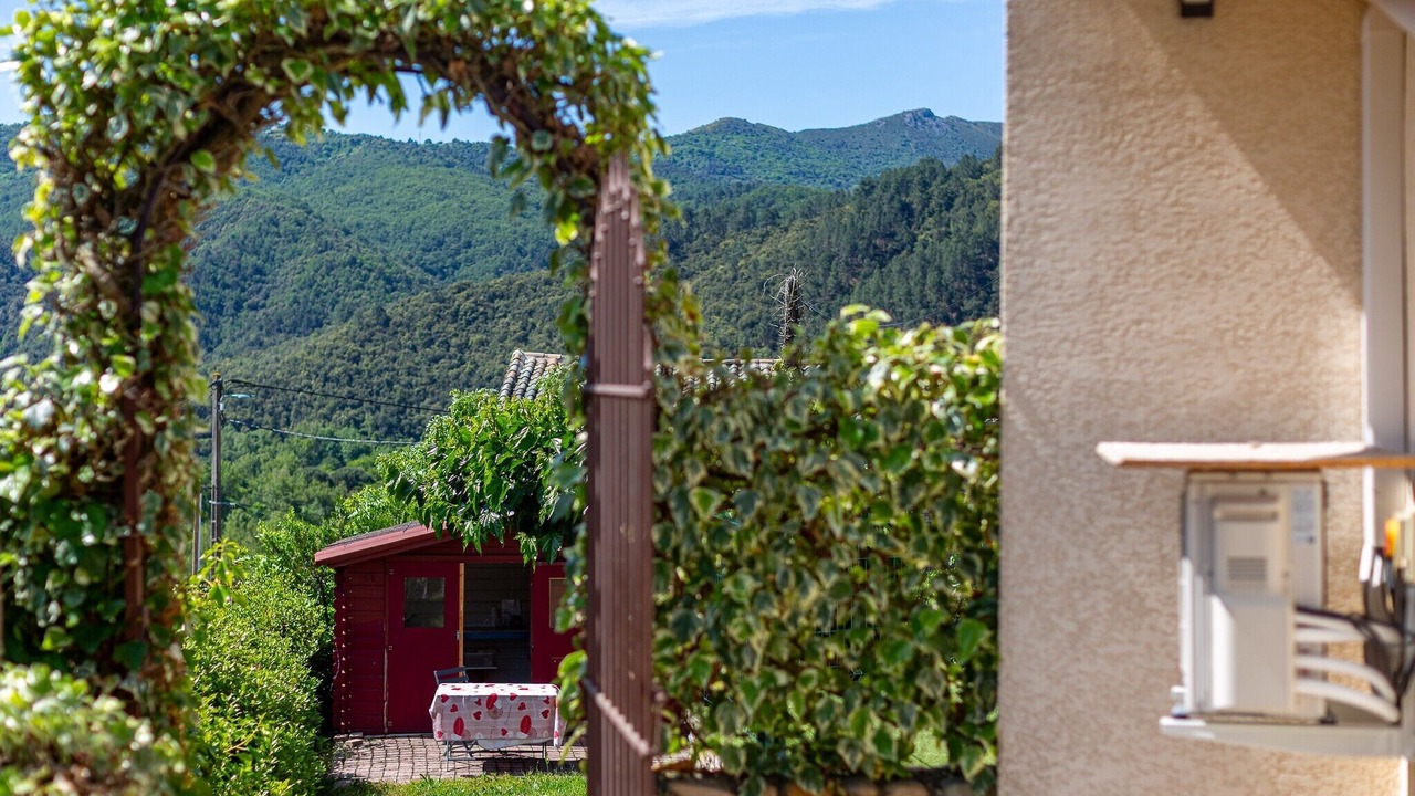 Photo of Outdoor in Saint-Fortunat-sur-Eyrieux