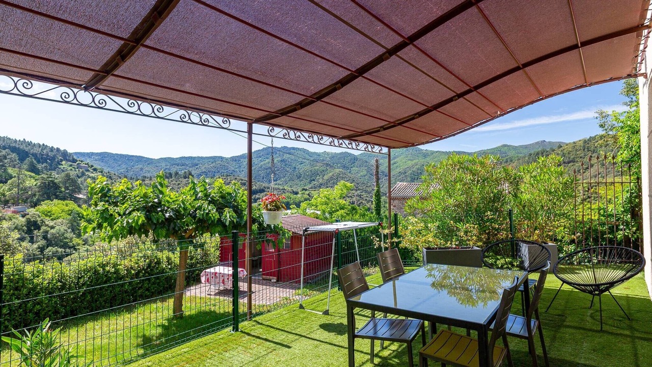 Photo of Outdoor in Saint-Fortunat-sur-Eyrieux