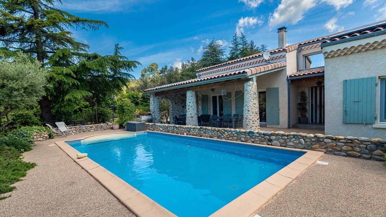 Photo of Outdoor in Saint-Fortunat-sur-Eyrieux