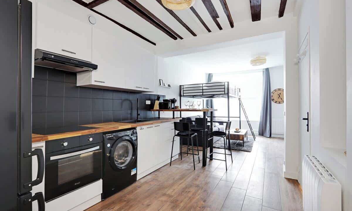 Photo of Kitchen in Butte-aux-Cailles
