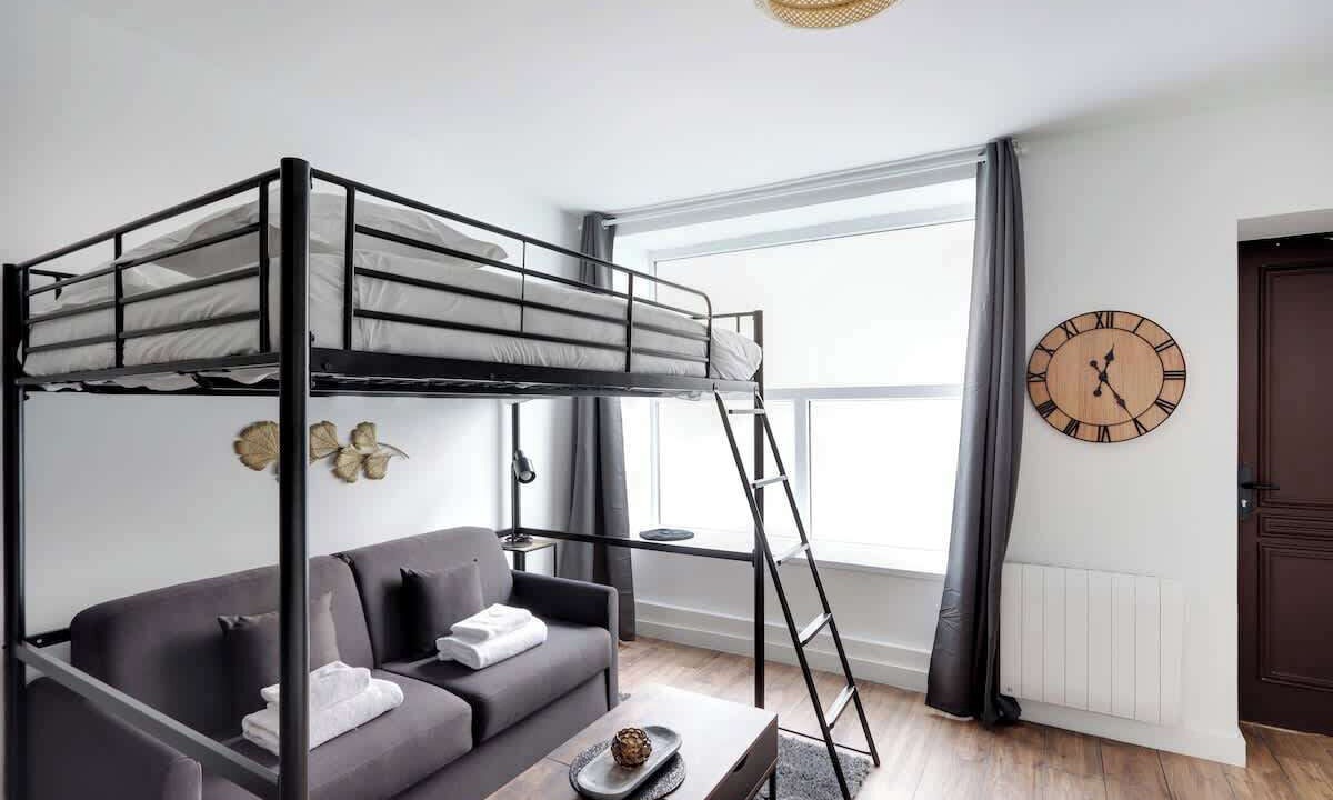 Photo of Livingroom in Butte-aux-Cailles