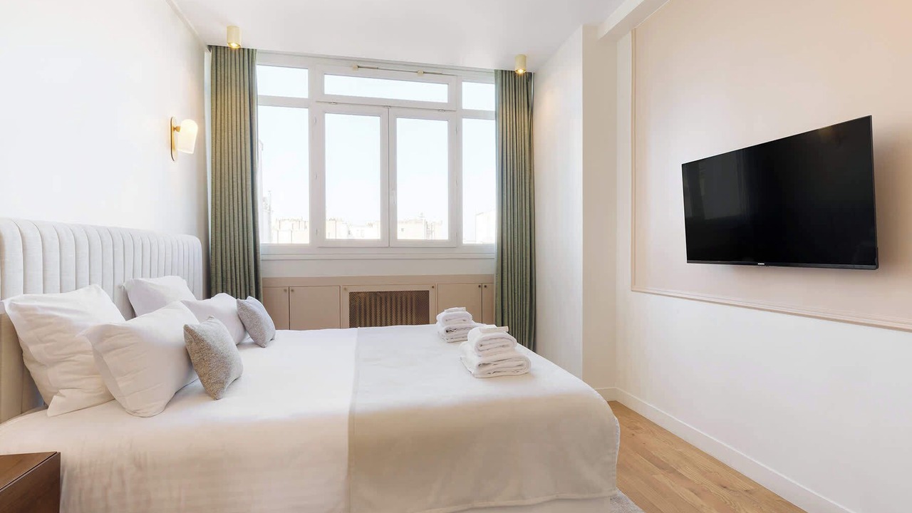 Photo of Bedroom in Vivienne