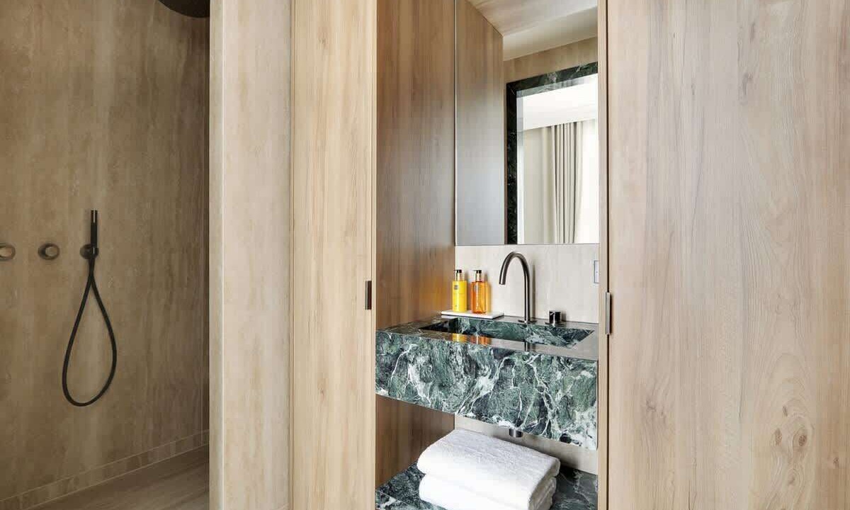 Photo of Bathroom in Les Halles