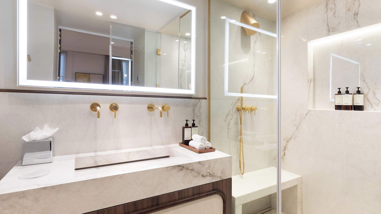 Photo of Bathroom in Les Halles