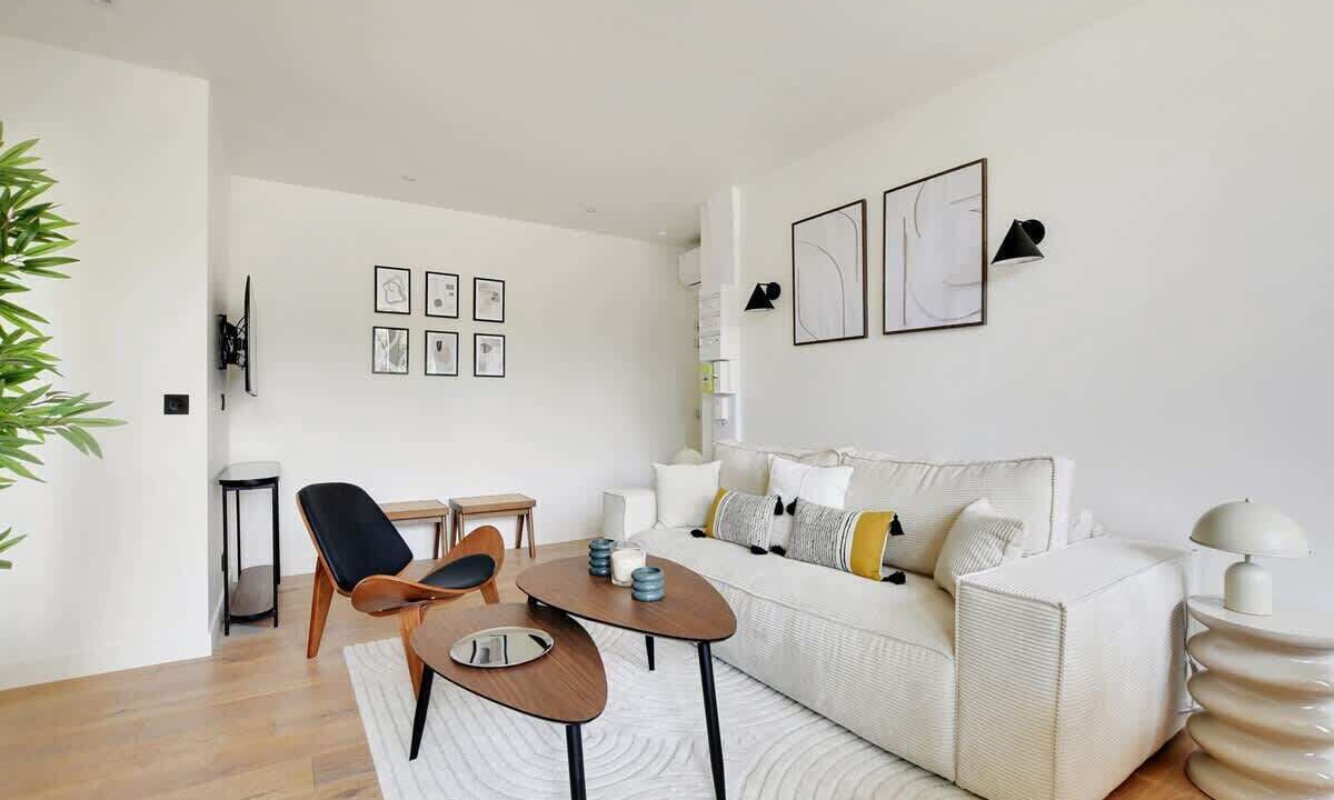 Photo of Livingroom in 12th Arrondissement