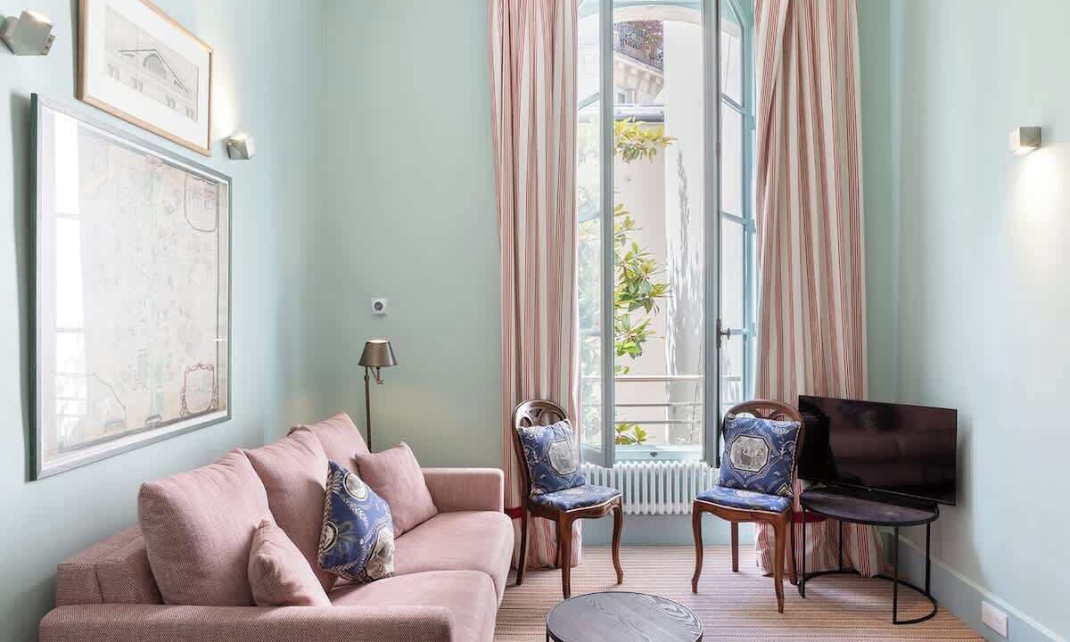 Photo of Livingroom in Saint-Thomas-d'Aquin