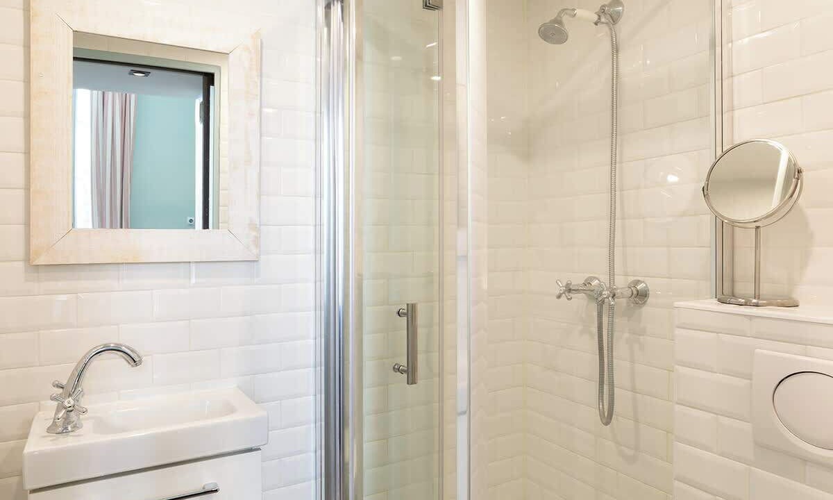 Photo of Bathroom in Saint-Thomas-d'Aquin