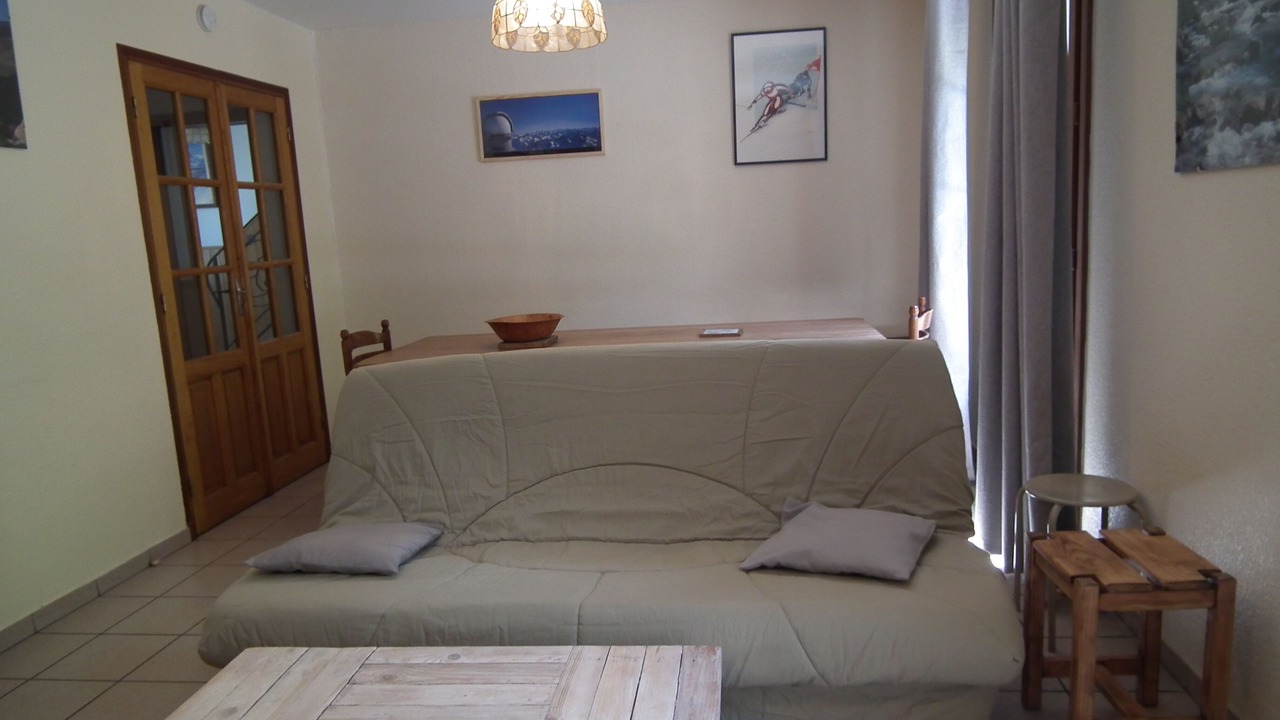 Photo of Livingroom in Campan