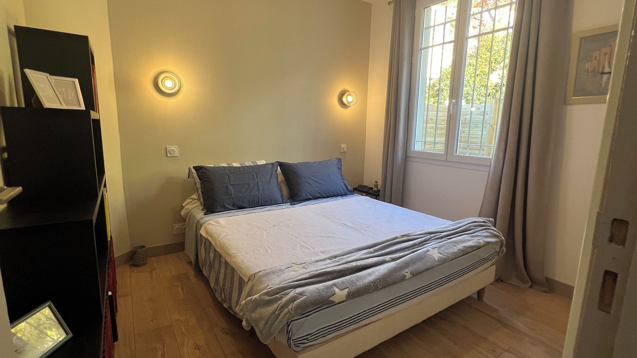 Photo of Bedroom in Saint-Roch