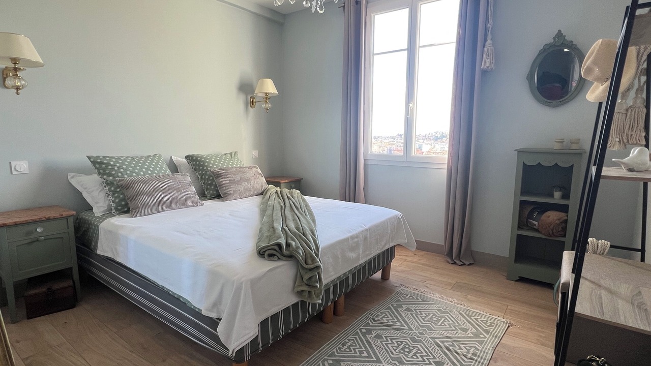 Photo of Bedroom in Saint-Roch
