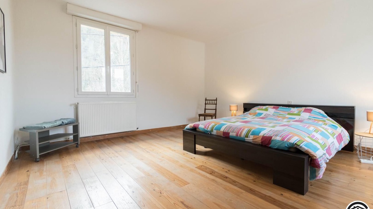 Photo of Bedroom in Estenos