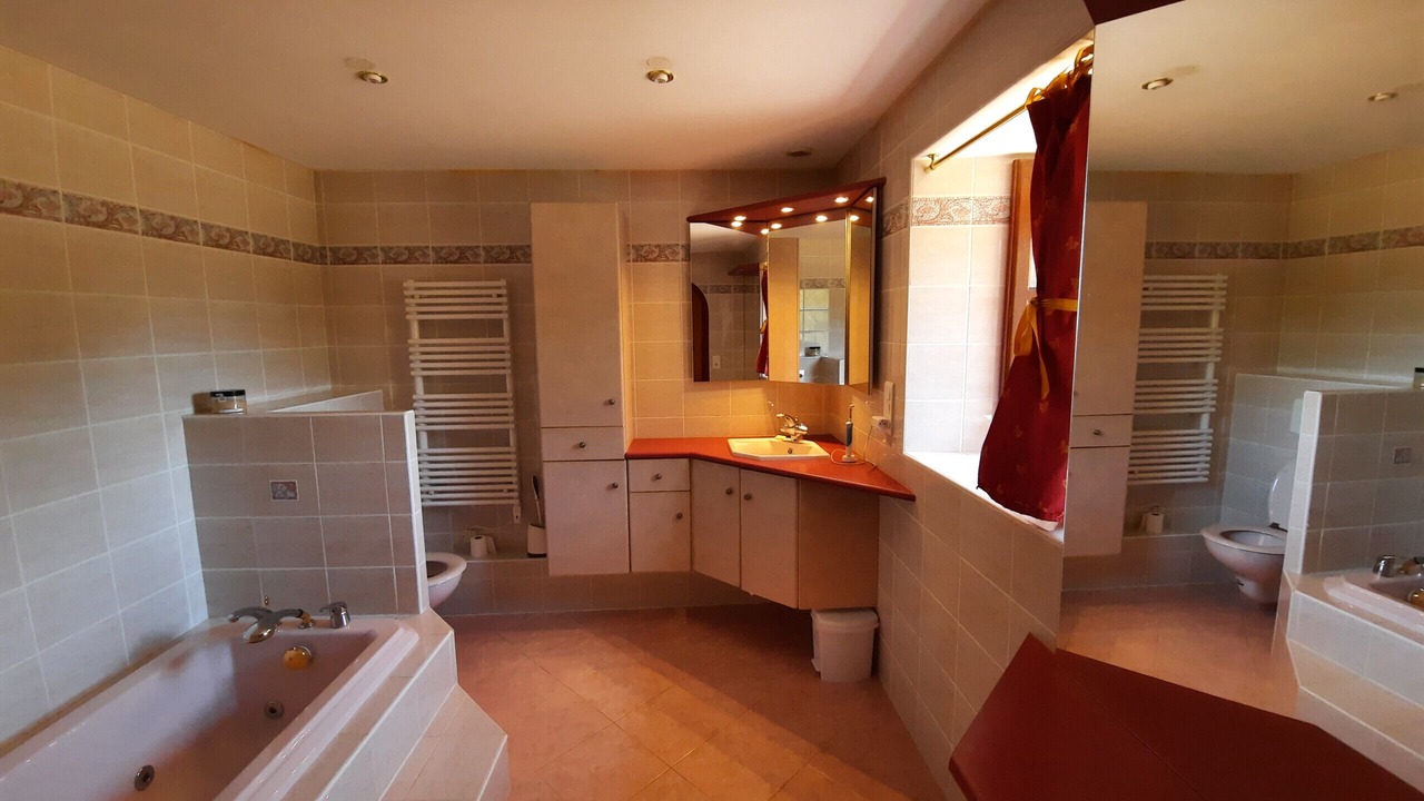 Photo of Bathroom in Flaujac-Gare
