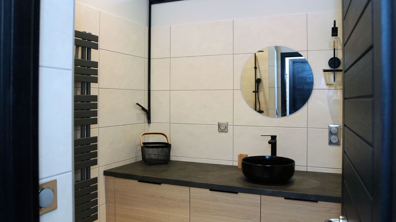 Photo of Bathroom in Saint-Affrique