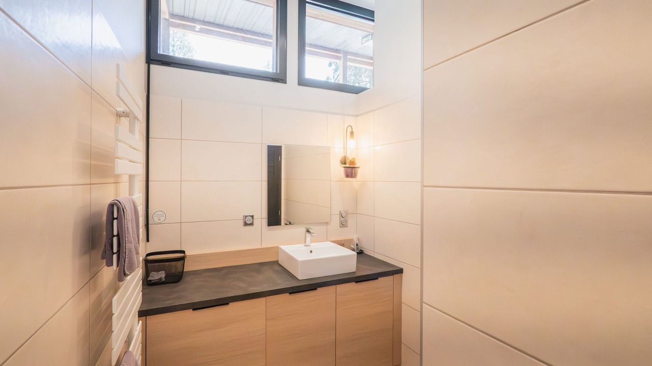 Photo of Bathroom in Saint-Affrique