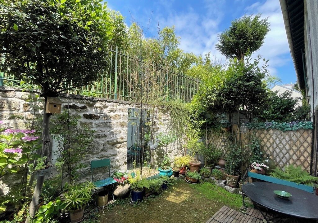 Photo of Outdoor in Quartier de la Maison-Blanche