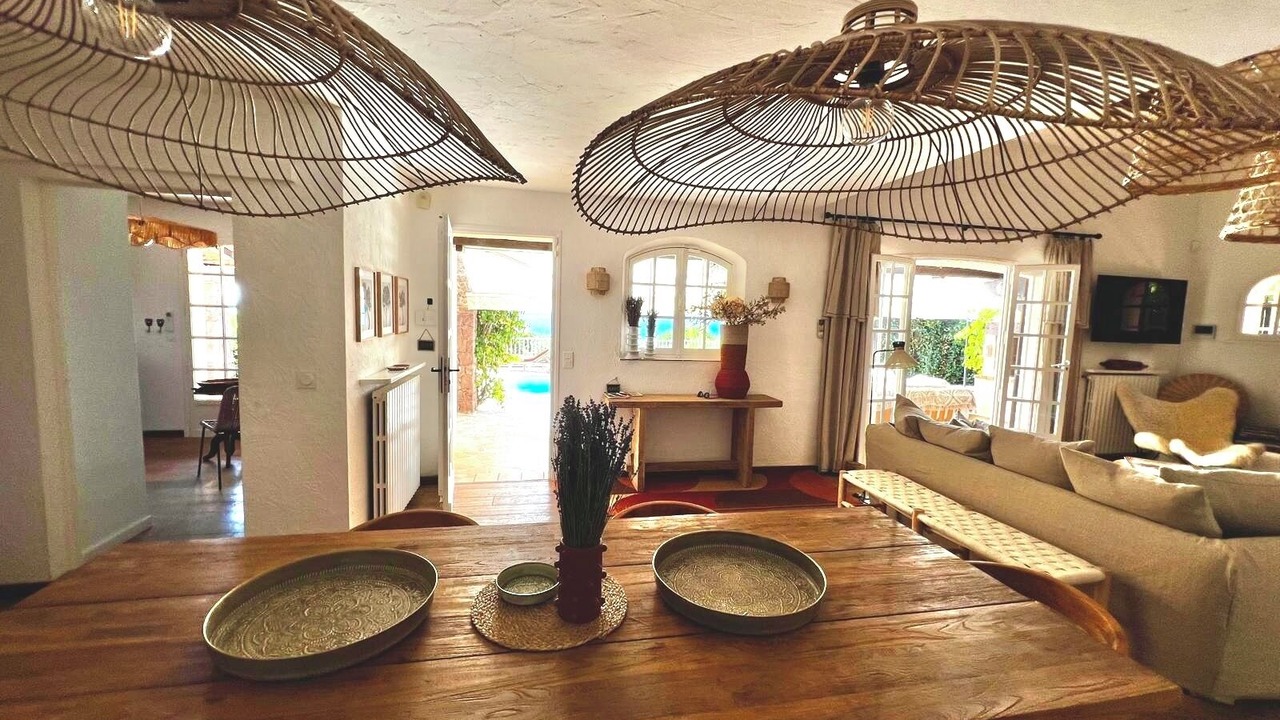 Photo of Livingroom in Antheor