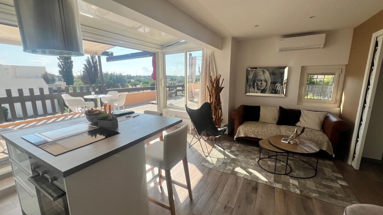 Photo of Livingroom in Naturist Village