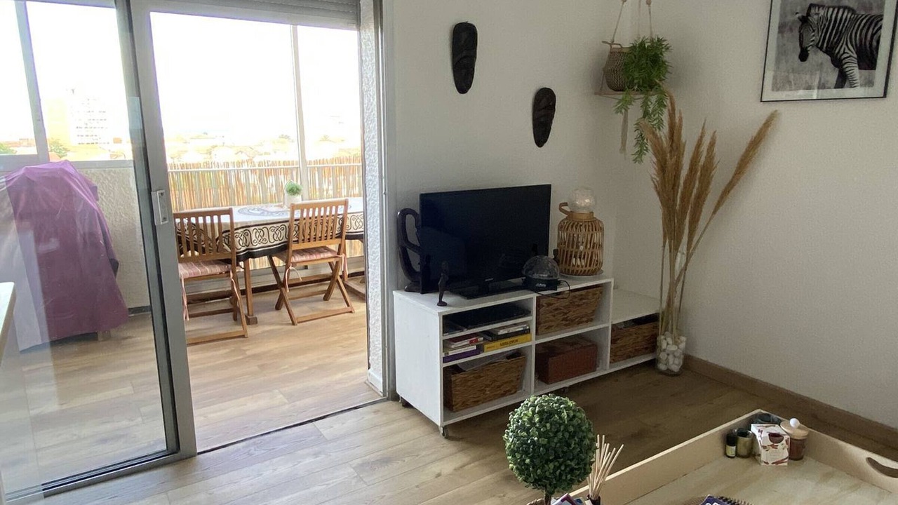 Photo of Livingroom in Le Port